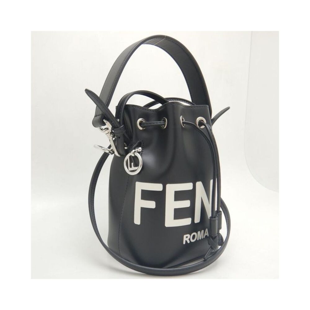 Pre Loved Fendi Roma Bucket Bag in Black Leather - Picture 2 of 8